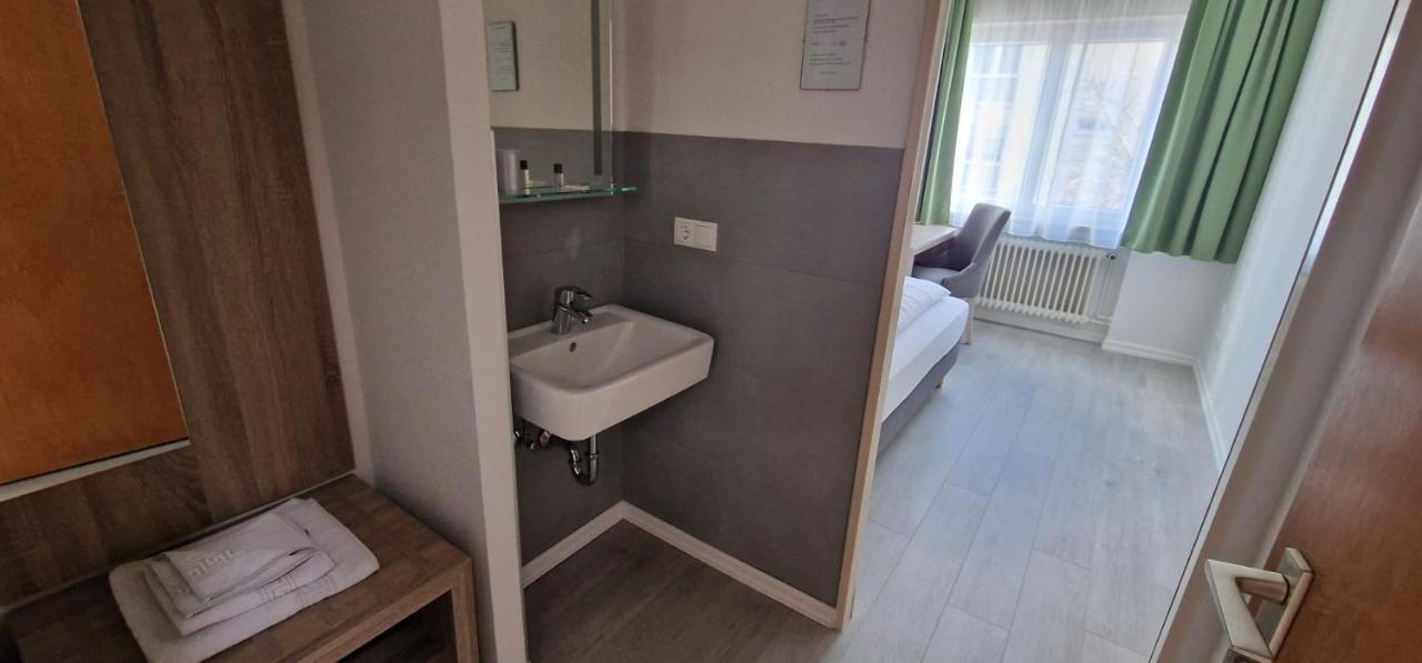 Hotel Ladage Frankfurt am Main Dış mekan fotoğraf